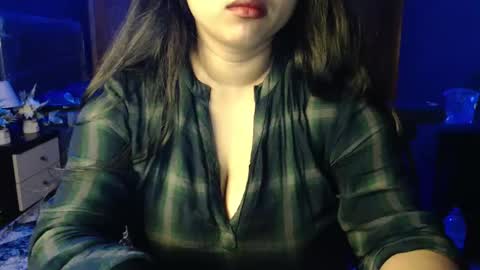 Dua online show from April 18, 1:18 am