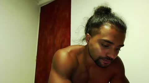 S.K..maorisa98 VIDEOS SEXHARD PPBOY 55TASTEPROTEIN online show from October 15, 1:01 pm