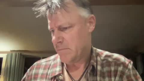 Steve online show from October 23, 10:32 pm