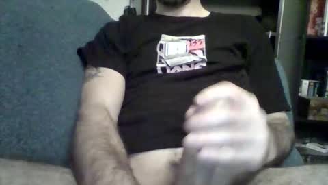 Snapshot of dudeman757 chatting on December 7, 4:04 am dudeman757 online show from December 7, 4:04 am