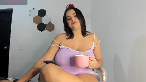 Dulce online show from January 11, 4:40 am