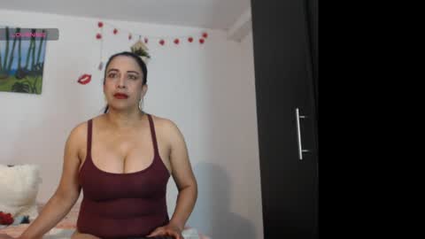 Anita online show from February 5, 8:46 pm