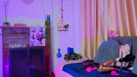 C E L E S T E  online show from March 6, 2:38 pm