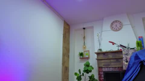 C E L E S T E  online show from January 5, 5:27 pm