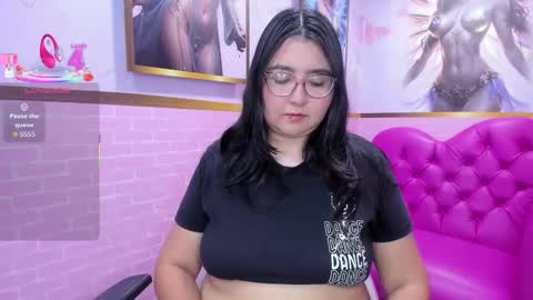 Dulce  online show from October 3, 12:13 pm