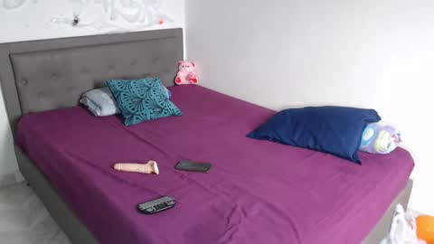 Dulce Noir online show from October 11, 2:54 pm