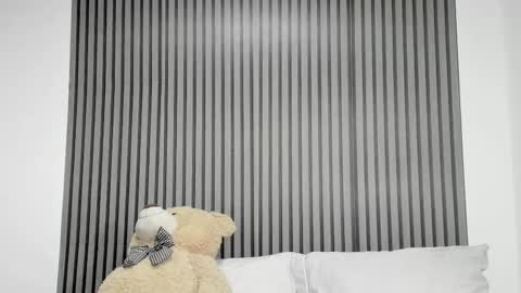 Dulce  online show from October 3, 1:30 pm