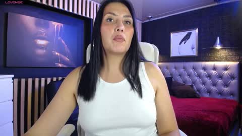 Snapshot of dulce_valeriaa chatting on March 4, 10:16 pm Valeria online show from March 4, 10:16 pm