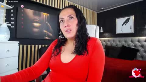 Snapshot of dulce_valeriaa chatting on February 23, 5:07 pm Valeria online show from February 23, 5:07 pm