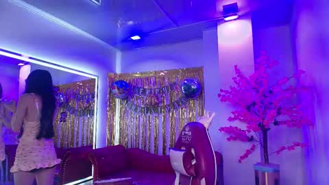 dulce_viioleta online show from December 17, 11:17 am