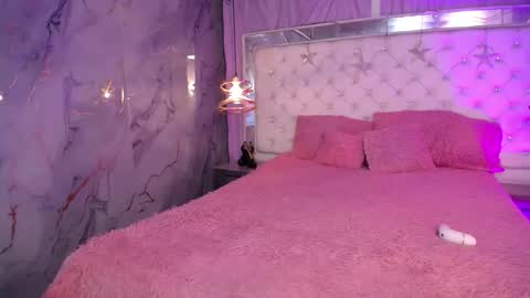 dulcebarbiery online show from March 5, 3:04 am