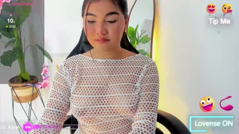 dulcelola_ online show from February 3, 1:46 am