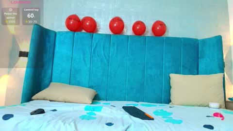 dulce nena online show from February 14, 7:27 pm