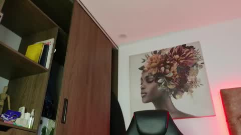 dulcepowl_lm online show from April 16, 8:09 pm