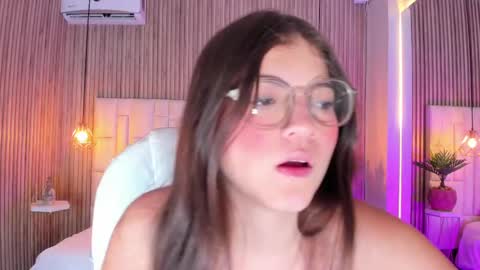 dulcevela online show from September 26, 11:13 pm