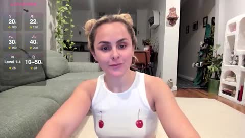 Daphne online show from January 5, 1:03 am