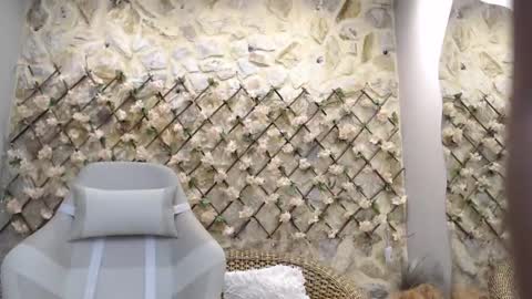 duskybeautyy online show from January 16, 11:19 am