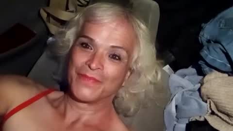 dustbunny64 online show from March 13, 9:23 am