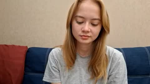 Alisa online show from September 15, 3:13 pm
