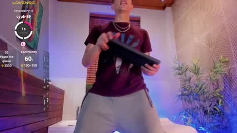 Dustin Sonne online show from October 1, 4:11 am