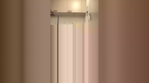 dutchboy27278066 online show from March 19, 8:25 pm