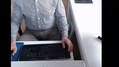 dutchpornking2 online show from April 10, 6:52 am