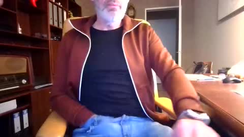 dutchsubmissivenl online show from September 12, 5:20 am