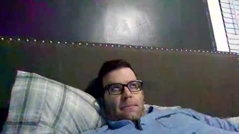 dweav240 online show from February 1, 1:46 am