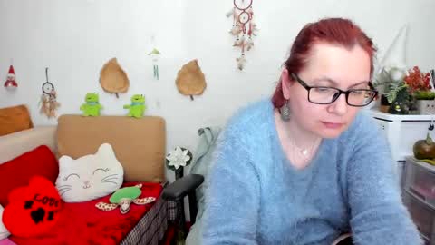 Dyanne online show from March 7, 1:20 am