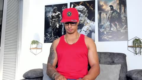 Snapshot of dylanrivera_ chatting on February 1, 12:29 am Dylan Rivera online show from February 1, 12:29 am