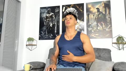 Snapshot of dylanrivera_ chatting on February 4, 11:16 am Dylan Rivera online show from February 4, 11:16 am