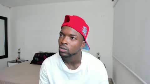 Dylan Taylor online show from February 17, 2:42 am