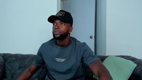 Dylan Taylor online show from September 26, 4:09 am