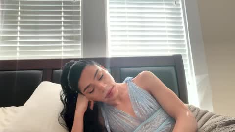 Dynasty online show from September 27, 6:05 pm