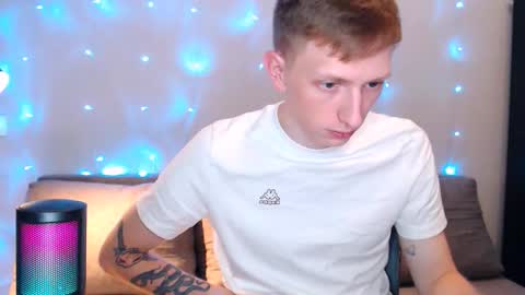 Snapshot of dyrinda chatting on September 11, 11:28 pm Julia and Dima online show from September 11, 11:28 pm