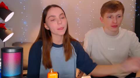 Snapshot of dyrinda chatting on December 24, 9:22 pm Julia and Dima online show from December 24, 9:22 pm