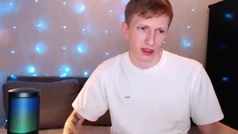 Snapshot of dyrinda chatting on October 8, 9:54 pm Julia and Dima online show from October 8, 9:54 pm