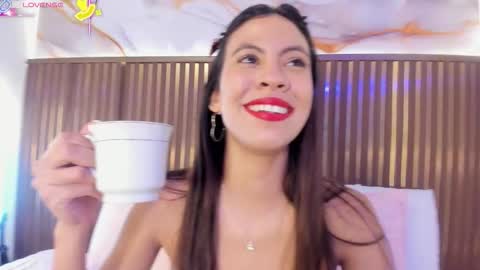 Call me Sofia online show from December 21, 9:54 pm