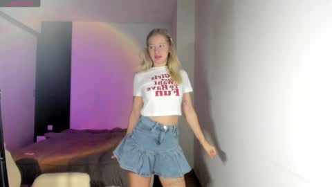 fansly - yourbestbaby online show from December 27, 2:14 am