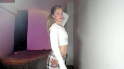 fansly - yourbestbaby online show from December 26, 2:22 am