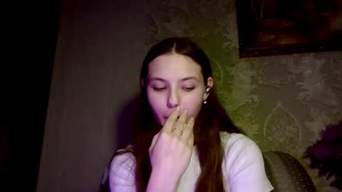 Yuni online show from March 3, 5:31 pm