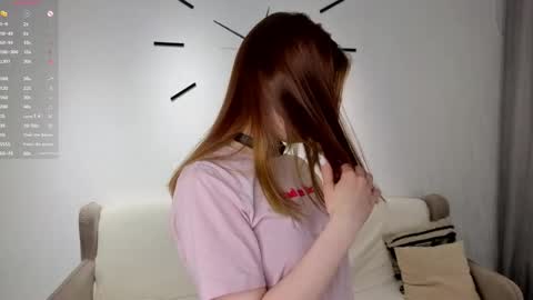 Jess online show from April 18, 4:25 am