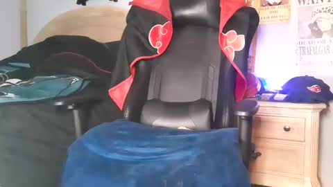 TWITTER   INSTAGRAM    easybreezy20   ONLINE 1230 AM TO 7AM online show from February 10, 7:58 am