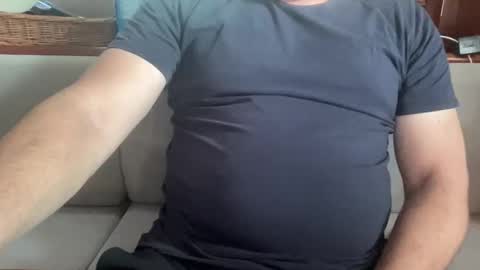 ebnk15 online show from April 19, 9:43 am