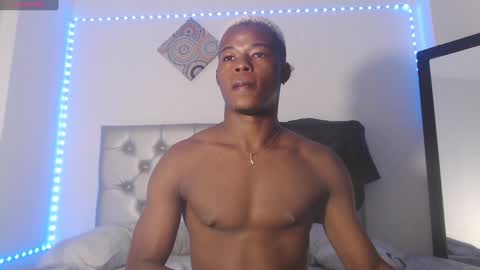 Snapshot of ebonny_stallion chatting on December 4, 3:42 am Chris Palaz online show from December 4, 3:42 am