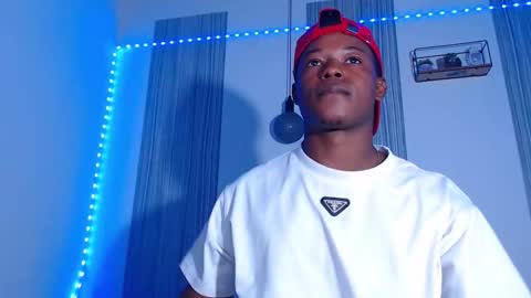 Chris Palaz  online show from January 16, 8:07 pm