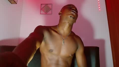 Snapshot of ebonny_stallion chatting on December 14, 8:23 am Chris Palaz online show from December 14, 8:23 am