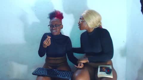 Snapshot of ebony_chayna chatting on January 15, 2:27 am chayna smith online show from January 15, 2:27 am
