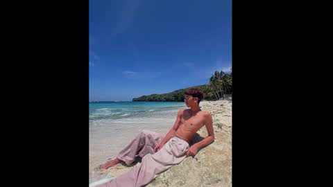 Snapshot of ebony_fuckboy chatting on September 17, 6:55 pm ebony_fuckboy online show from September 17, 6:55 pm