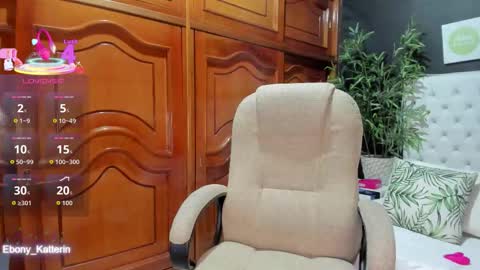 ebony_katterin online show from October 18, 11:25 am